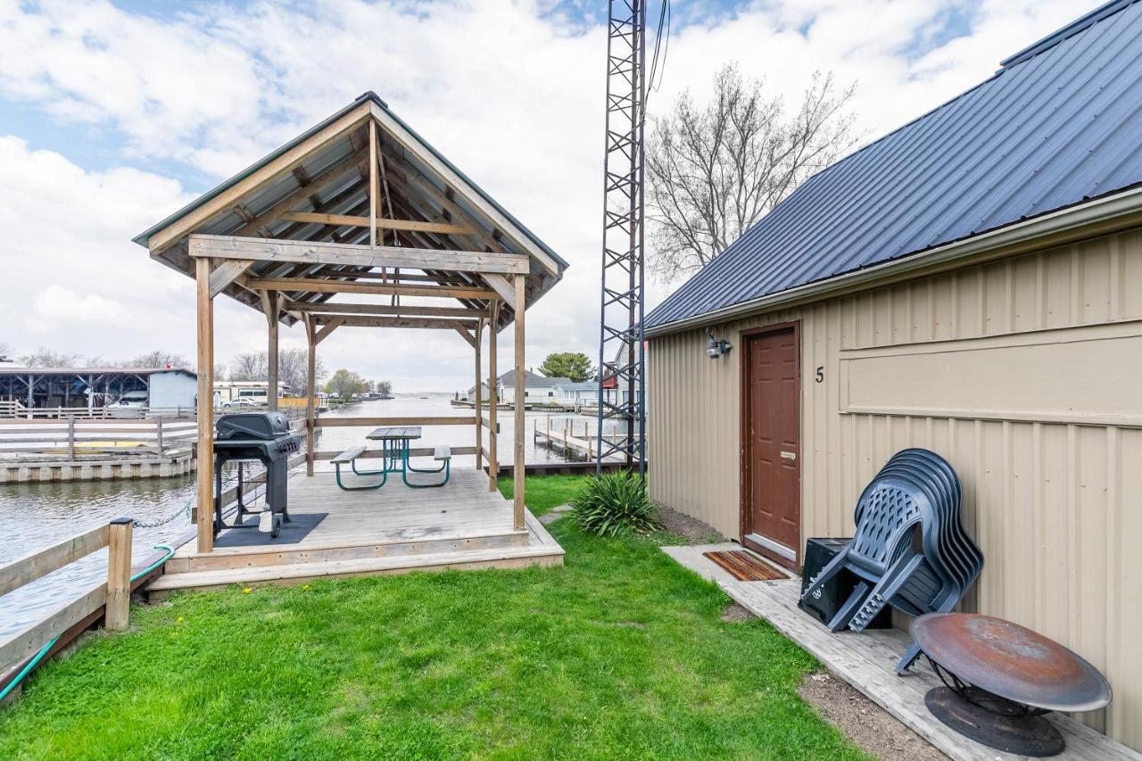 Bayside Cottage Rentals Port Rowan Extérieur photo