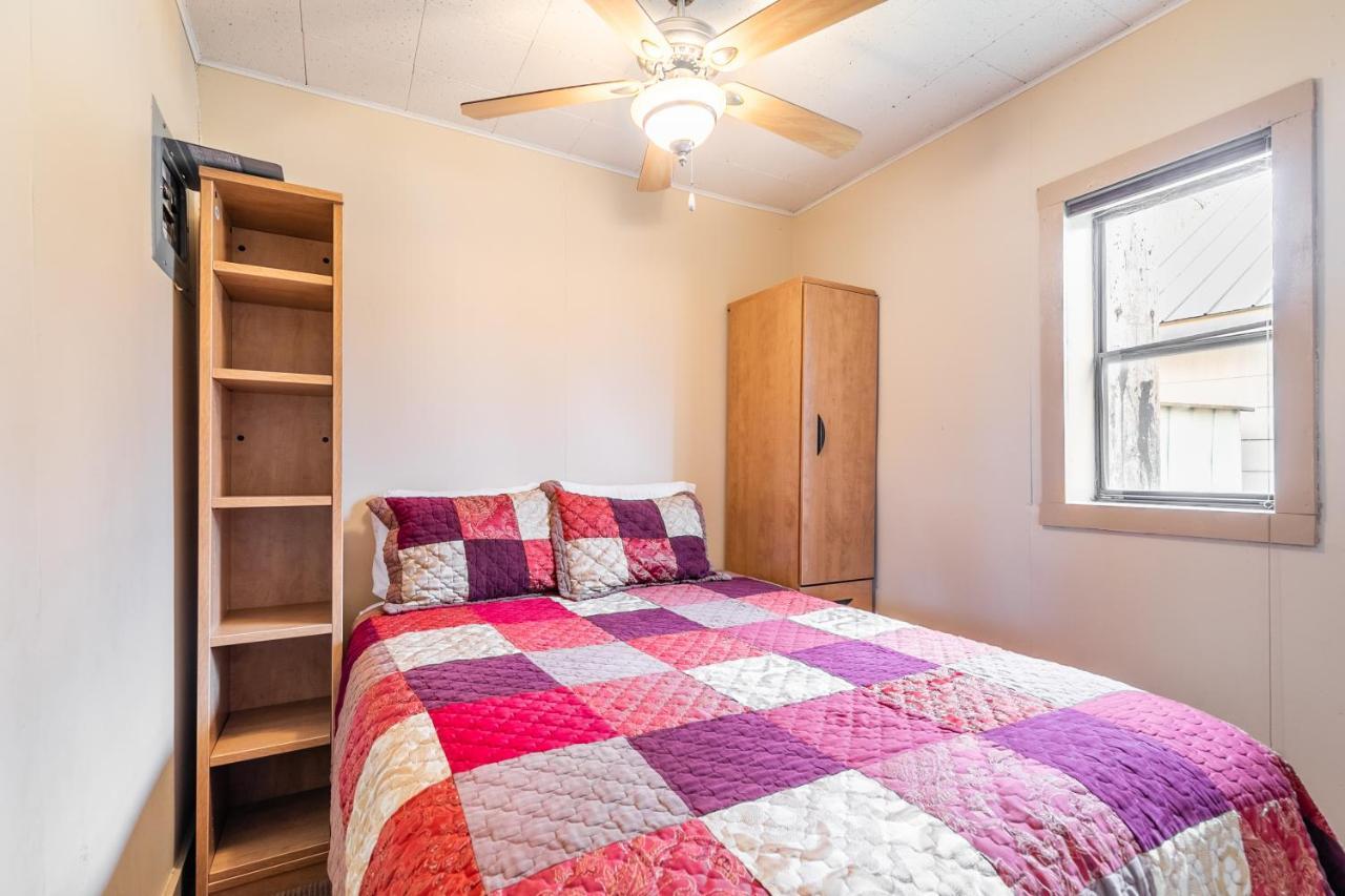 Bayside Cottage Rentals Port Rowan Extérieur photo