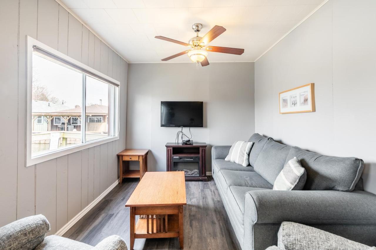 Bayside Cottage Rentals Port Rowan Extérieur photo