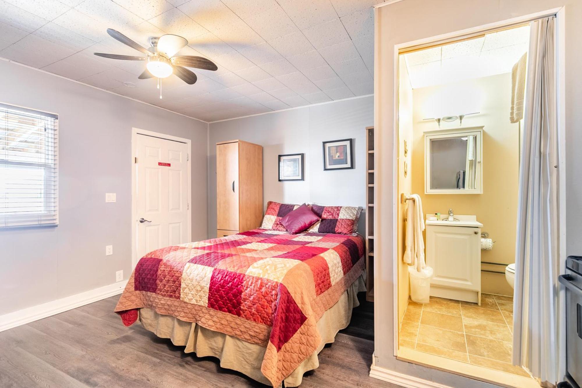 Bayside Cottage Rentals Port Rowan Extérieur photo
