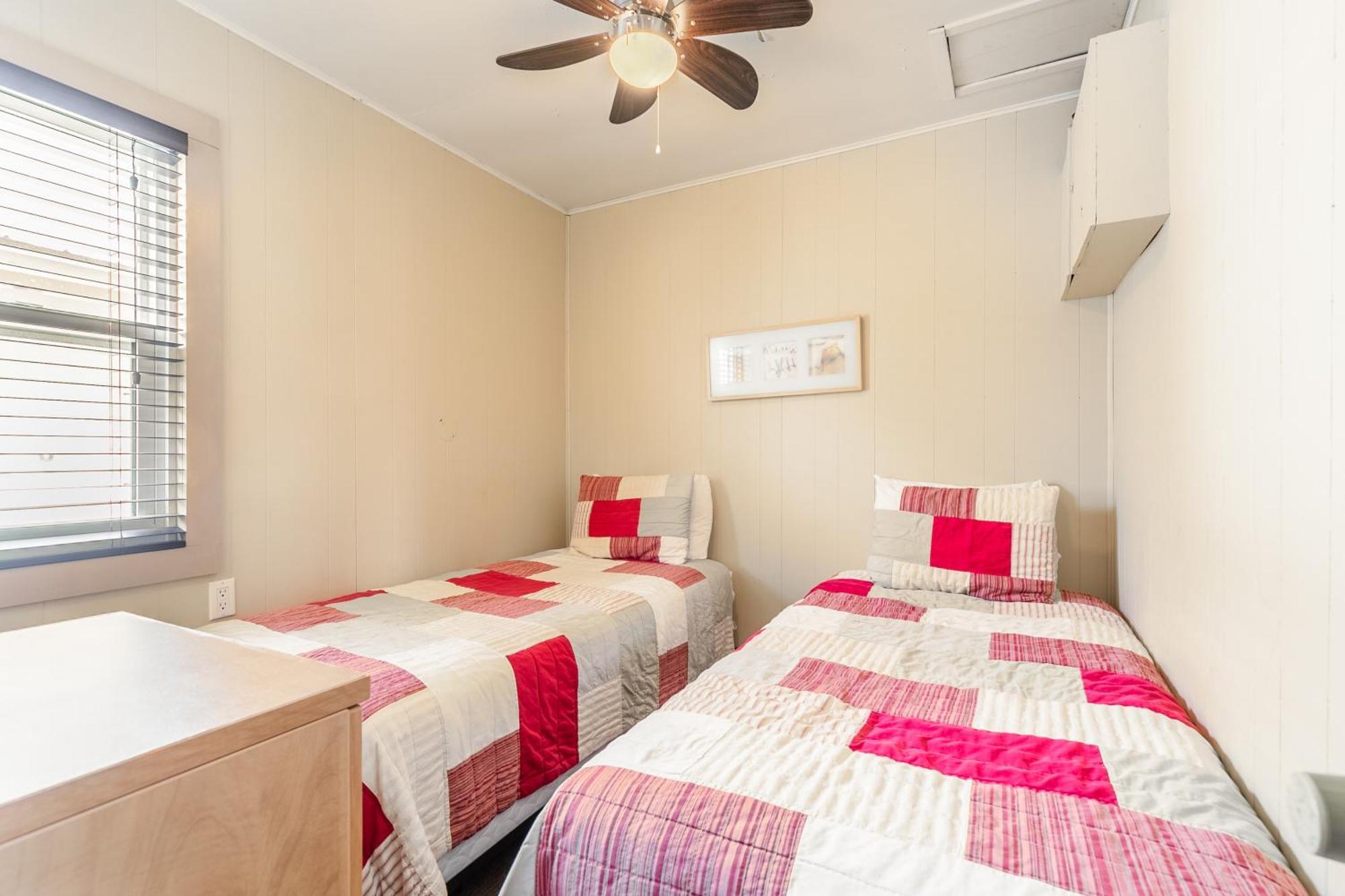 Bayside Cottage Rentals Port Rowan Extérieur photo