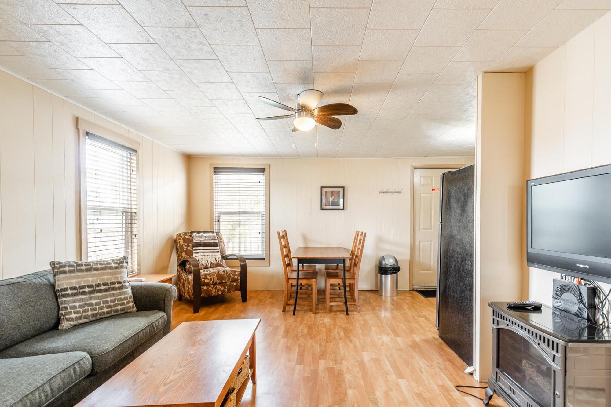 Bayside Cottage Rentals Port Rowan Extérieur photo